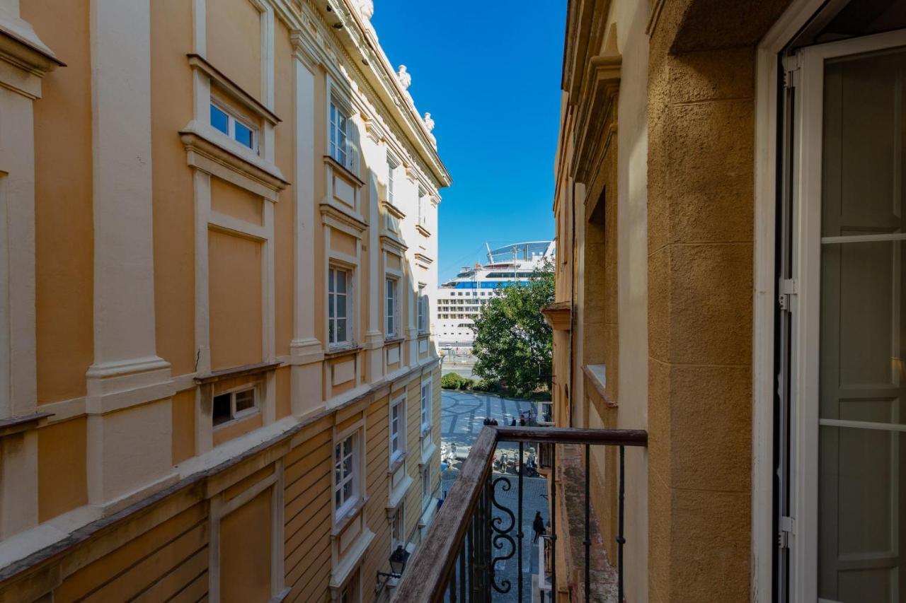 Almas Apartments Adults Only By Cadiz4Rentals Экстерьер фото