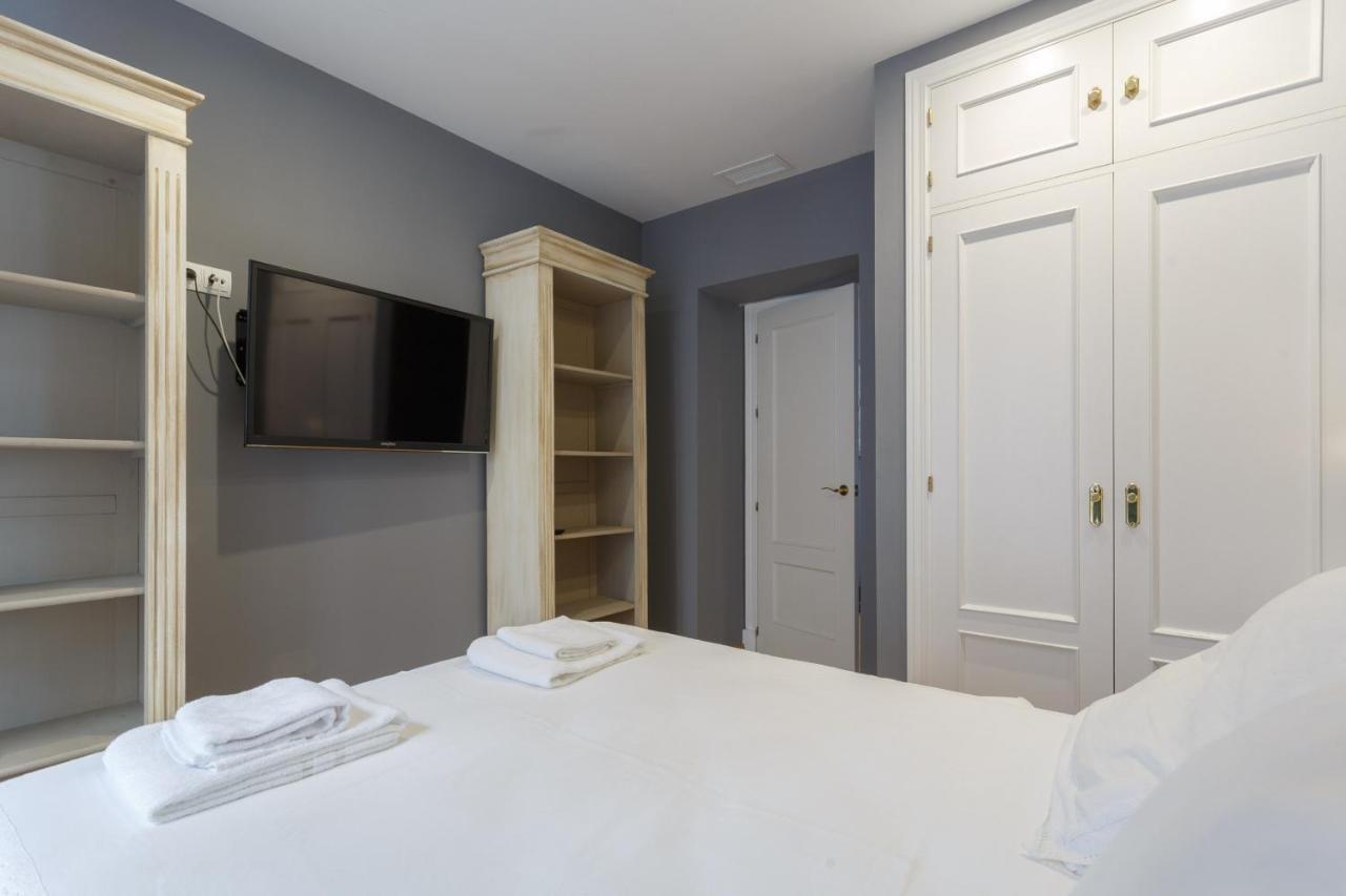 Almas Apartments Adults Only By Cadiz4Rentals Экстерьер фото